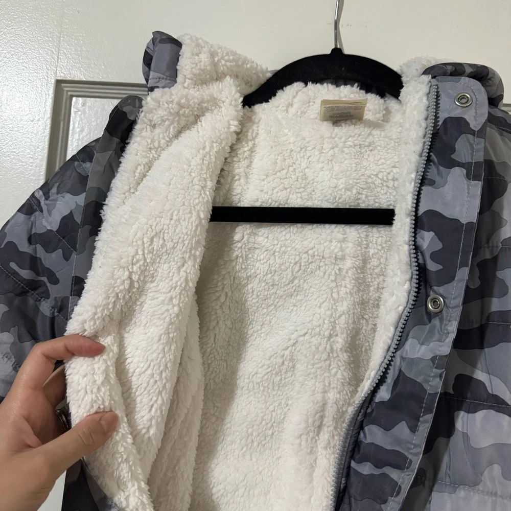H&M Kids Camo One Piece Snowsuit - Picture 5 of 7
